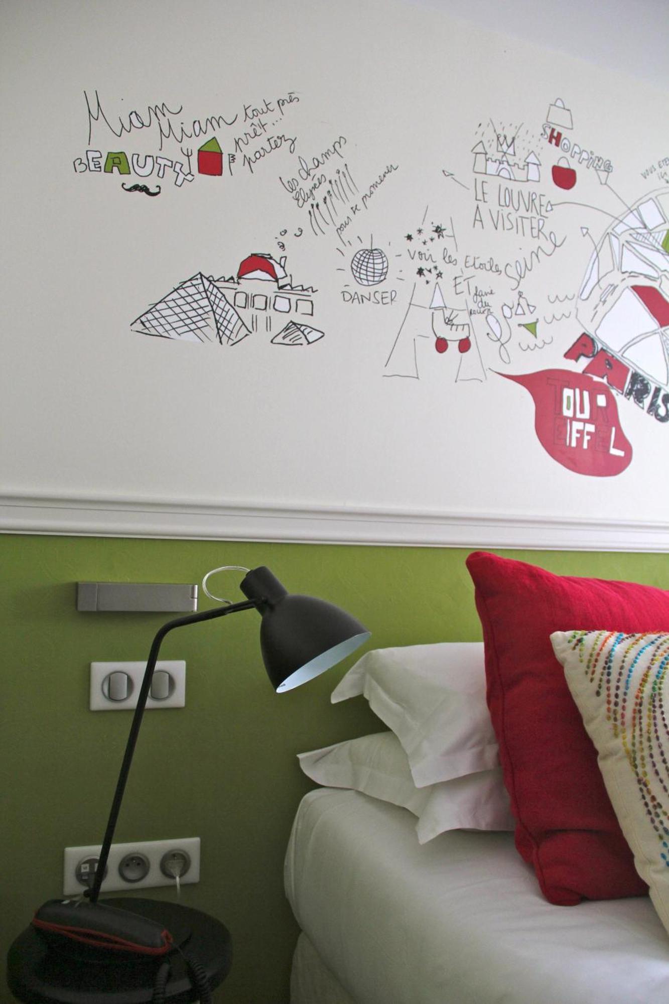Hotel Des 3 Poussins París Habitación foto